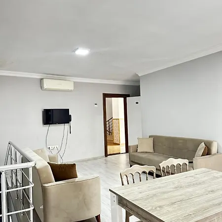 Renaissance Aparthotel Kasustu